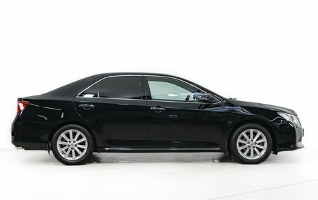 Toyota Camry, 2013 год, 1 890 000 рублей, 4 фотография