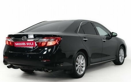 Toyota Camry, 2013 год, 1 890 000 рублей, 5 фотография