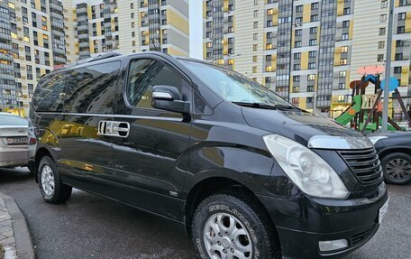 Hyundai Grand Starex Grand Starex I рестайлинг 2, 2008 год, 1 295 000 рублей, 1 фотография