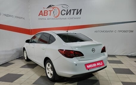 Opel Astra J, 2013 год, 996 000 рублей, 5 фотография