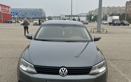 Volkswagen Jetta VI, 2012 год, 1 250 000 рублей, 1 фотография