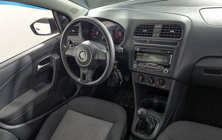 Volkswagen Polo VI (EU Market), 2012 год, 589 000 рублей, 13 фотография