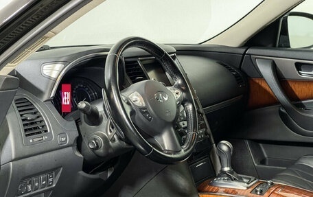 Infiniti QX70, 2014 год, 2 770 000 рублей, 13 фотография