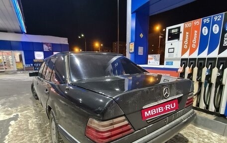 Mercedes-Benz W124, 1989 год, 15 000 000 рублей, 13 фотография