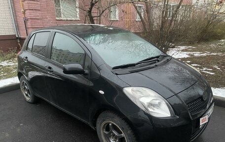 Toyota Yaris III рестайлинг, 2007 год, 710 000 рублей, 4 фотография