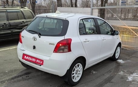 Toyota Yaris III рестайлинг, 2008 год, 630 000 рублей, 4 фотография