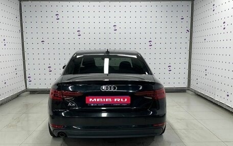 Audi A4, 2018 год, 2 290 000 рублей, 6 фотография