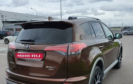 Toyota RAV4, 2017 год, 2 900 000 рублей, 6 фотография