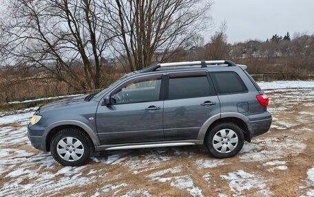 Mitsubishi Outlander III рестайлинг 3, 2006 год, 600 000 рублей, 5 фотография