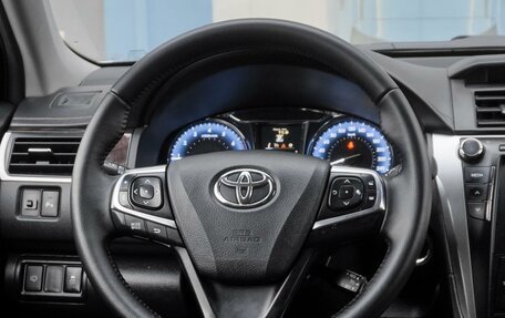 Toyota Camry, 2016 год, 2 319 000 рублей, 14 фотография