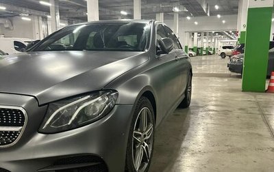 Mercedes-Benz E-Класс, 2018 год, 3 200 000 рублей, 1 фотография