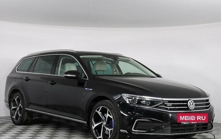 Volkswagen Passat B8 рестайлинг, 2019 год, 3 300 000 рублей, 3 фотография