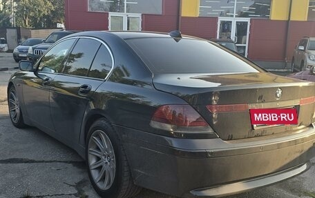 BMW 7 серия, 2004 год, 930 000 рублей, 10 фотография