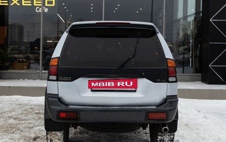 Mitsubishi Pajero Sport II рестайлинг, 2004 год, 1 150 000 рублей, 4 фотография