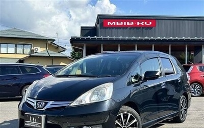 Honda Fit Shuttle I рестайлинг, 2013 год, 850 000 рублей, 1 фотография