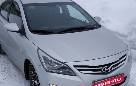 Hyundai Solaris II рестайлинг, 2015 год, 1 500 000 рублей, 7 фотография