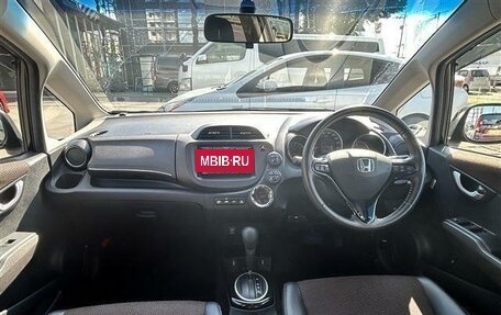 Honda Fit Shuttle I рестайлинг, 2013 год, 850 000 рублей, 3 фотография