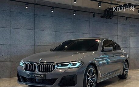 BMW 5 серия, 2021 год, 4 400 000 рублей, 1 фотография