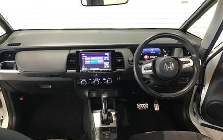 Honda Fit, 2021 год, 892 000 рублей, 17 фотография