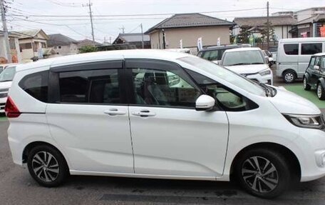 Honda Freed II, 2019 год, 1 181 000 рублей, 3 фотография