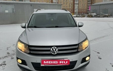 Volkswagen Tiguan I, 2015 год, 1 870 000 рублей, 2 фотография