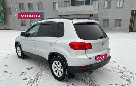 Volkswagen Tiguan I, 2015 год, 1 870 000 рублей, 4 фотография