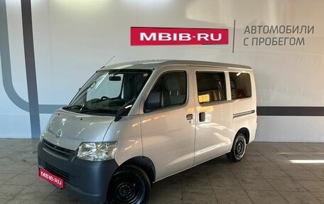 Toyota Lite Ace VI, 2018 год, 1 200 000 рублей, 1 фотография