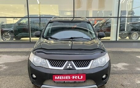 Mitsubishi Outlander III рестайлинг 3, 2008 год, 915 000 рублей, 2 фотография