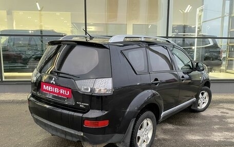 Mitsubishi Outlander III рестайлинг 3, 2008 год, 915 000 рублей, 7 фотография