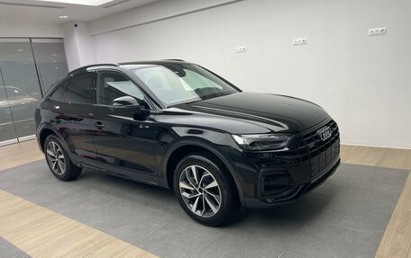 Audi Q5, 2023 год, 11 340 000 рублей, 10 фотография