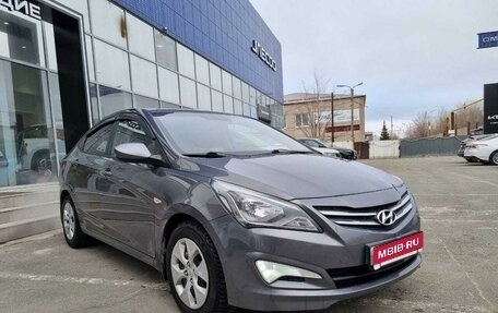 Hyundai Solaris II рестайлинг, 2015 год, 1 190 000 рублей, 4 фотография