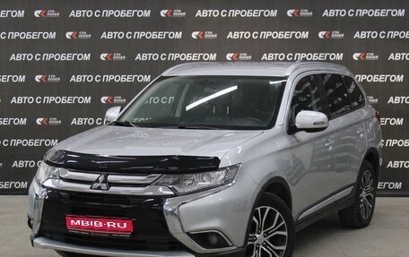 Mitsubishi Outlander III рестайлинг 3, 2017 год, 2 328 000 рублей, 1 фотография