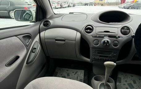 Toyota Platz, 2001 год, 499 000 рублей, 14 фотография