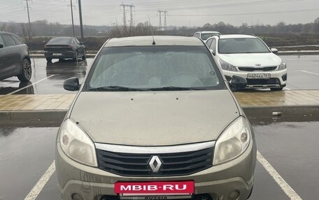 Renault Sandero I, 2012 год, 550 000 рублей, 2 фотография