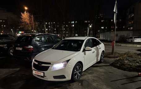 Chevrolet Cruze II, 2012 год, 750 000 рублей, 2 фотография