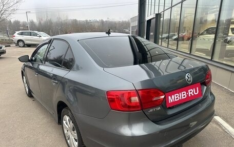 Volkswagen Jetta VI, 2011 год, 949 000 рублей, 7 фотография