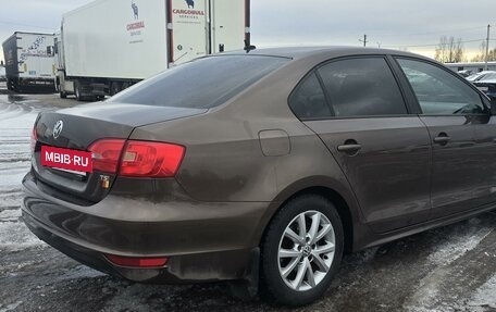 Volkswagen Jetta VI, 2012 год, 1 100 000 рублей, 4 фотография