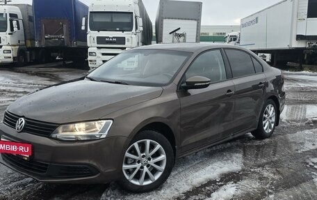 Volkswagen Jetta VI, 2012 год, 1 100 000 рублей, 6 фотография