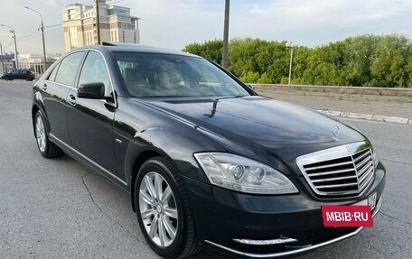 Mercedes-Benz S-Класс, 2011 год, 2 550 000 рублей, 3 фотография