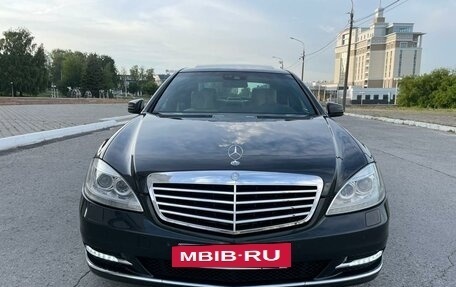 Mercedes-Benz S-Класс, 2011 год, 2 550 000 рублей, 2 фотография