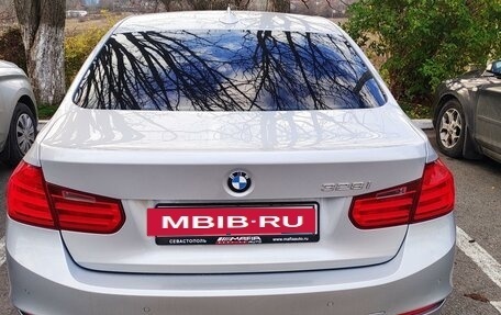 BMW 3 серия, 2011 год, 1 600 000 рублей, 3 фотография