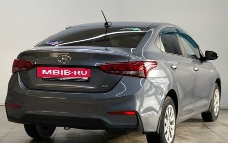 Hyundai Solaris II рестайлинг, 2018 год, 1 360 000 рублей, 5 фотография