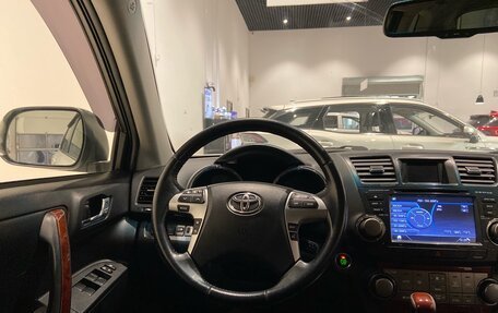 Toyota Highlander III, 2013 год, 2 450 000 рублей, 13 фотография