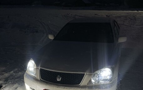 Toyota Crown, 2004 год, 1 100 000 рублей, 2 фотография