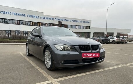 BMW 3 серия, 2006 год, 1 090 000 рублей, 3 фотография