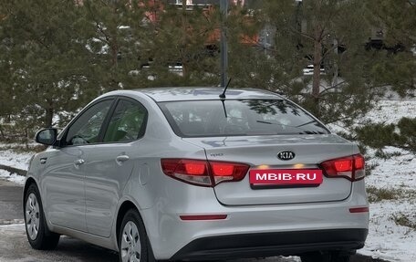 KIA Rio III рестайлинг, 2015 год, 1 390 000 рублей, 6 фотография