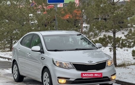 KIA Rio III рестайлинг, 2015 год, 1 390 000 рублей, 2 фотография