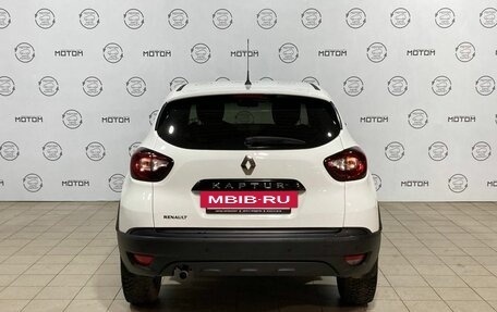 Renault Kaptur I рестайлинг, 2017 год, 1 170 000 рублей, 7 фотография