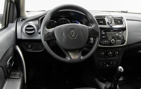 Renault Logan II, 2018 год, 1 128 000 рублей, 16 фотография