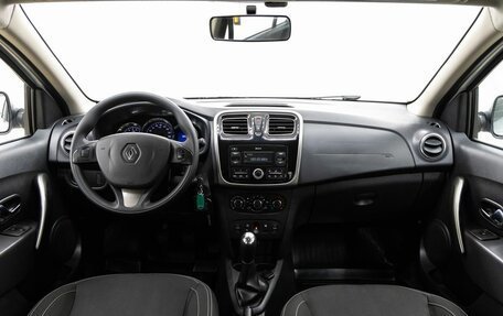 Renault Logan II, 2018 год, 1 128 000 рублей, 15 фотография